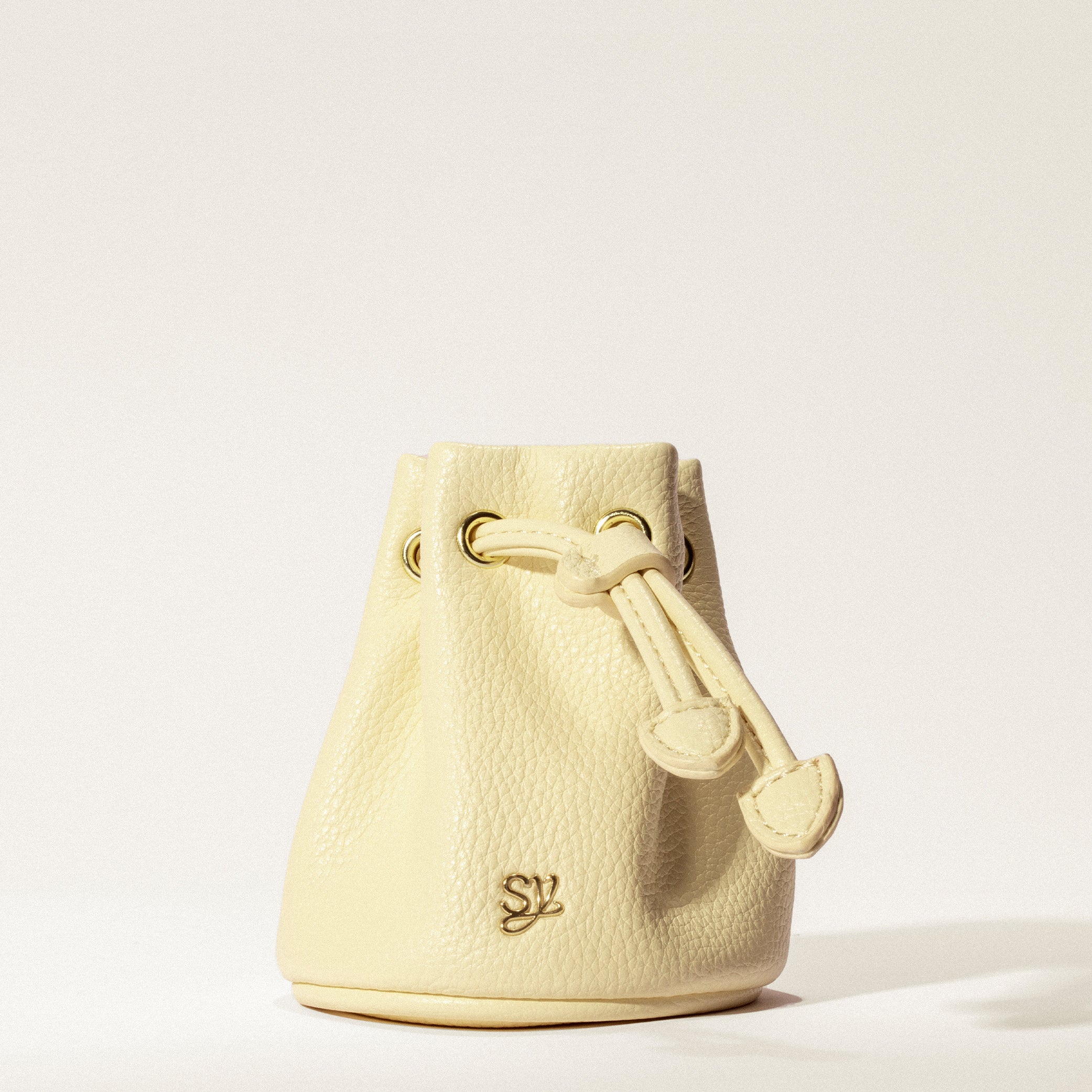 Pull It Together Mini Bucket